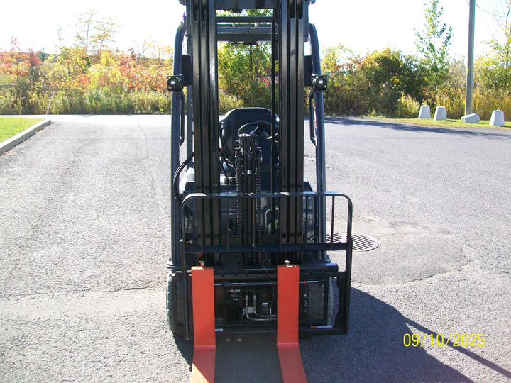 Used forklift for sale in Boucherville | 2021 TOYOTA 4,000 LB 3-Wheel Electric Forklift | Model: 8FBE20U