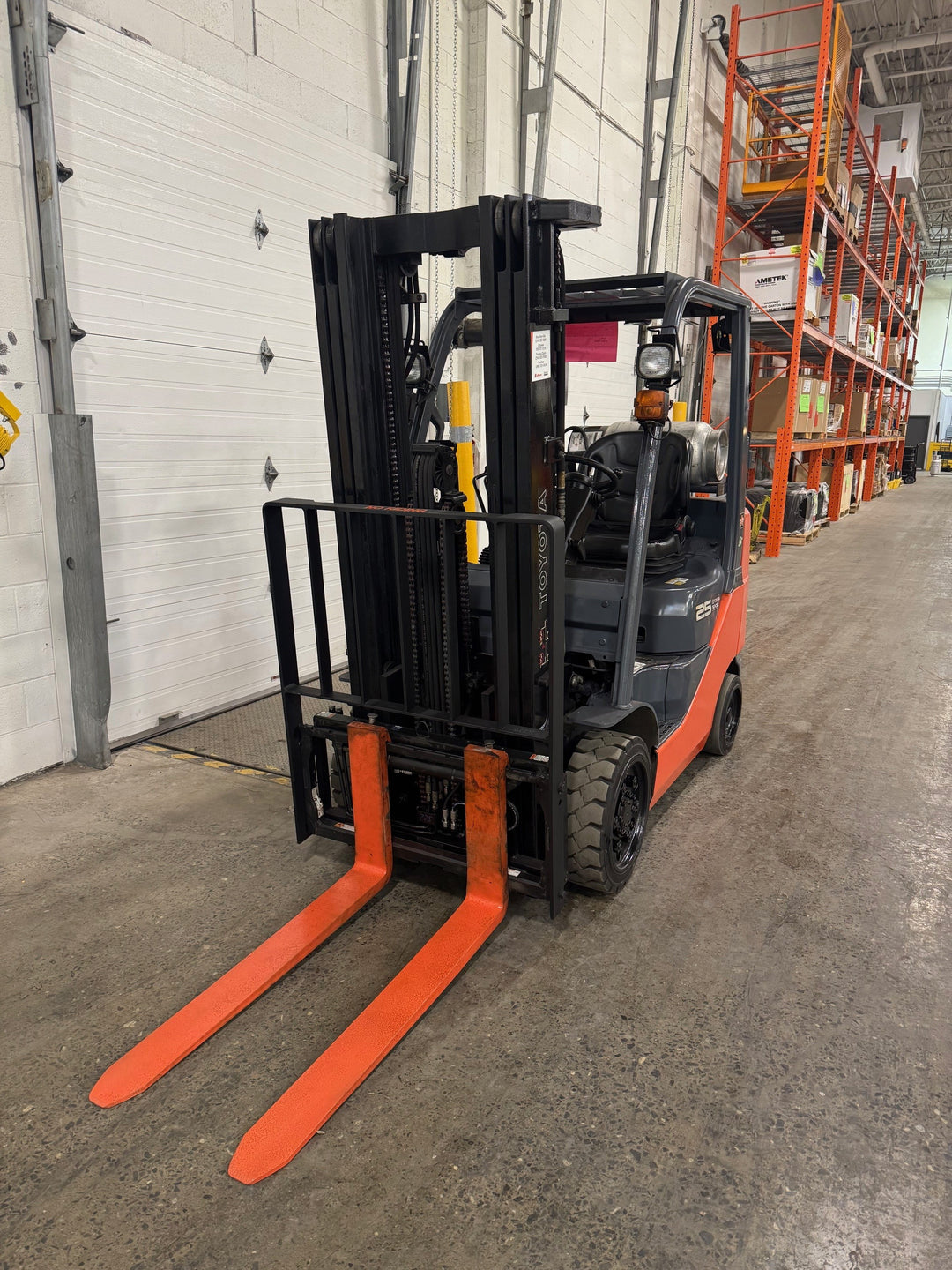 Used forklift for sale in Lachine | 2019 TOYOTA 5000 LB IC Cushion Forklift | Model: 8FGCU25