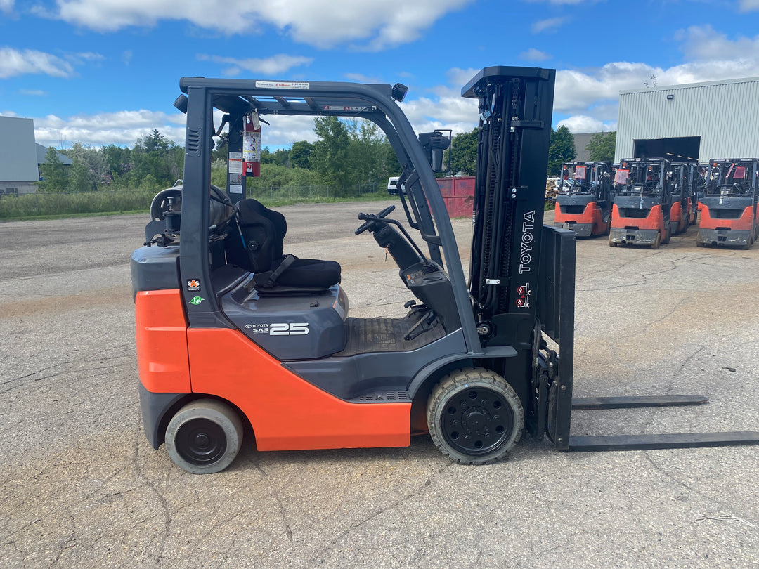 Used forklift for sale in Kitchener | 2021 TOYOTA 5,000 LB IC Cushion Forklift | Model: 8FGCU25