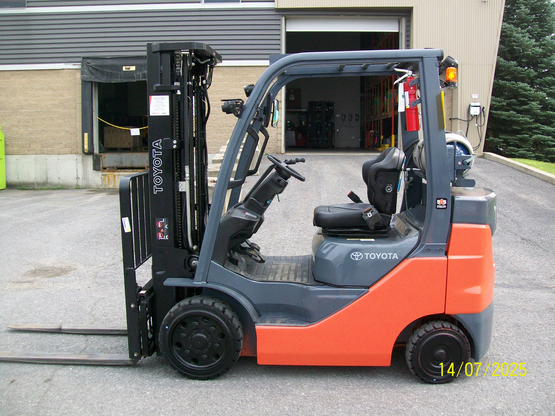 Used forklift for sale in Boucherville | 2021 TOYOTA 5000 LB IC Cushion Forklift | Model: 8FGCU25