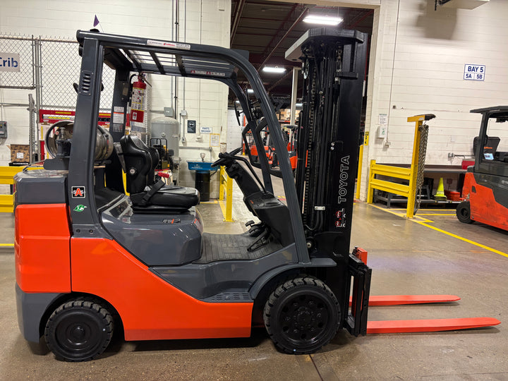 Used forklift for sale in Toronto | 2020 TOYOTA 6000 LB IC Cushion Forklift | Model: 8FGCU30