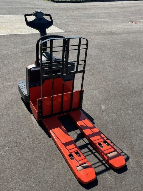 Used forklift for sale in Windsor | 2018 TOYOTA 6,000 LB Electric Walkie Rider Pallet Truck | Model: 8HBE30