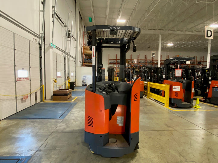 Used forklift for sale in Ajax | 2020 TOYOTA 3,000 LB Electric Double Reach Truck | Model: 9BD153L207