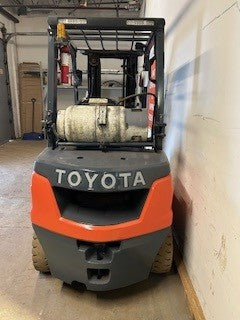 Used forklift for sale in Moncton | 2021 TOYOTA 5,000 LB IC Pneumatic Forklift | Model: 8FGU25