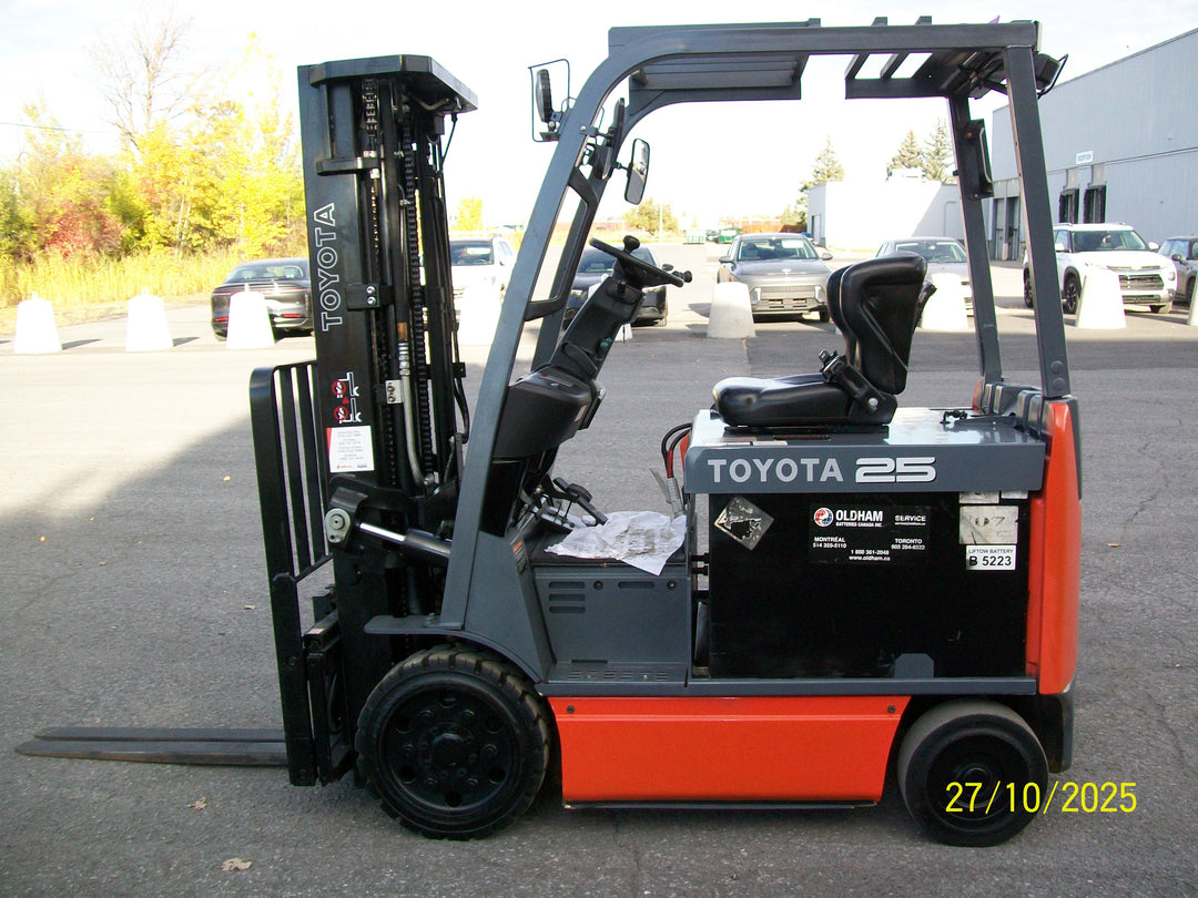 Used forklift for sale in Lachine | 2018 TOYOTA 5,000 LB Electric Cushion Forklift Longbox | Model: 8FBCHU25
