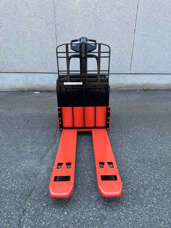 Used forklift for sale in Vaughan | 2020 TOYOTA 6,000 LB Electric Walkie Rider Pallet Truck | Model: 8HBE30