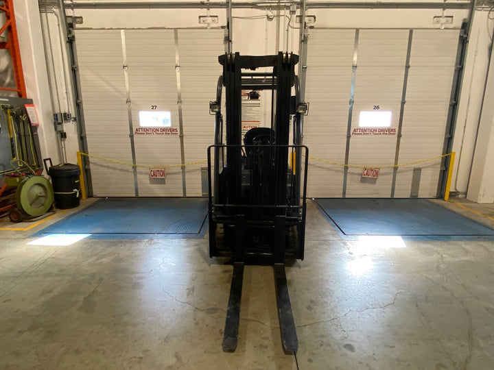 Used forklift for sale in Ajax | 2017 TOYOTA 4000 LB 3-Wheel Electric Forklift | Model: 8FBE20U