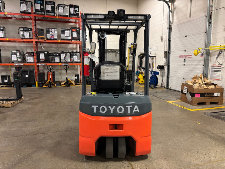 Used forklift for sale in Toronto | 2020 TOYOTA 4000 LB 3-Wheel Electric Forklift | Model: 8FBE20U