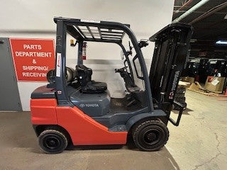 Used forklift for sale in Moncton | 2021 TOYOTA 5,000 LB IC Pneumatic Forklift | Model: 8FGU25