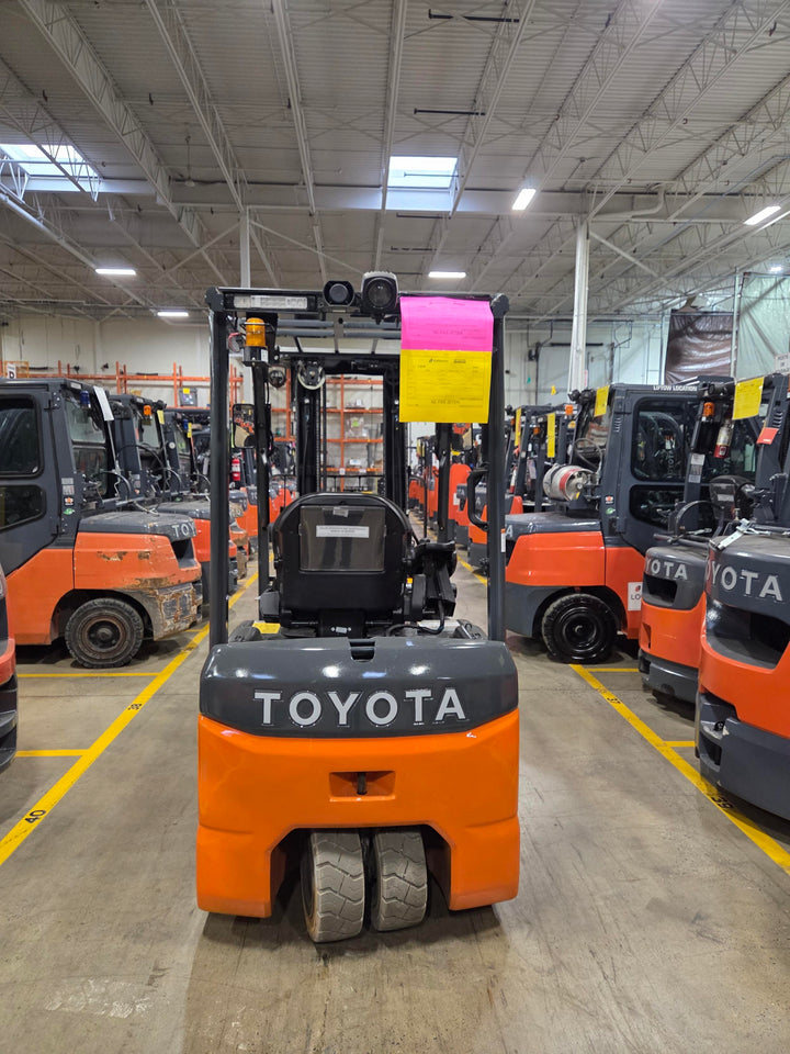 Used forklift for sale in Lachine | 2017 TOYOTA 3,500 LB 3-Wheel Electric Forklift Longbox | Model: 8FBEH18U