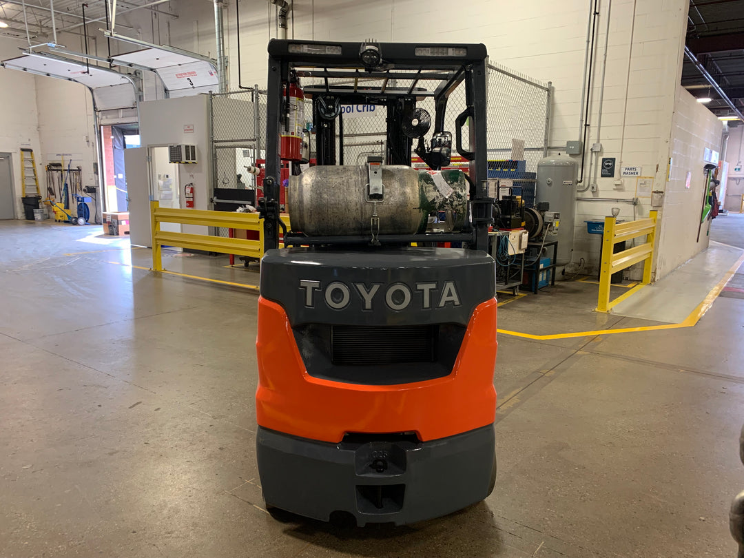 Used forklift for sale in Toronto | 2021 TOYOTA 5000 LB IC Cushion Forklift | Model: 8FGCU25