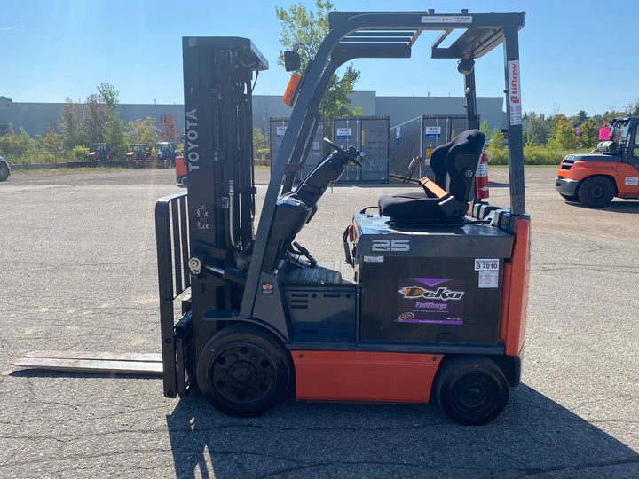 Used forklift for sale in Kitchener | 2014 TOYOTA 5,000 LB Electric Cushion Forklift | Model: 8FBCU25