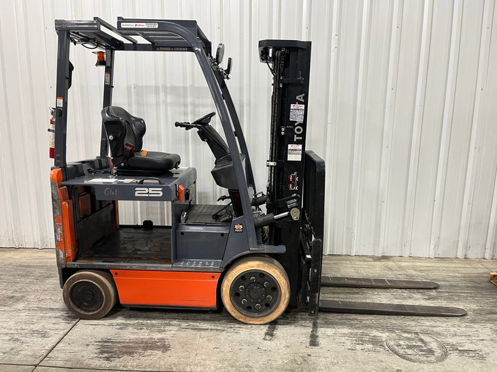 Used forklift for sale in London | 2022 TOYOTA 5000 LB Electric Cushion Forklift | Model: 8FBCU25