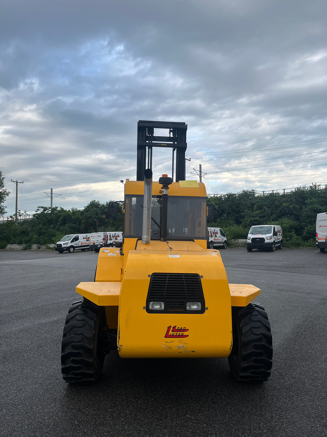 Used forklift for sale in Lachine | 2013 LOADLIFTER 10,000 LB Diesel Rough Terrain | Model: 2418-10D