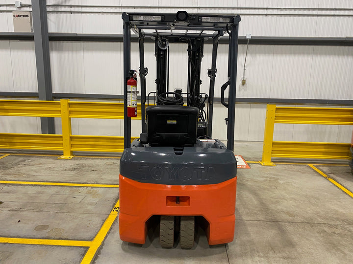 Used forklift for sale in Barrie | 2022 TOYOTA 4,000 LB 3-Wheel Electric Forklift | Model: 8FBE20U