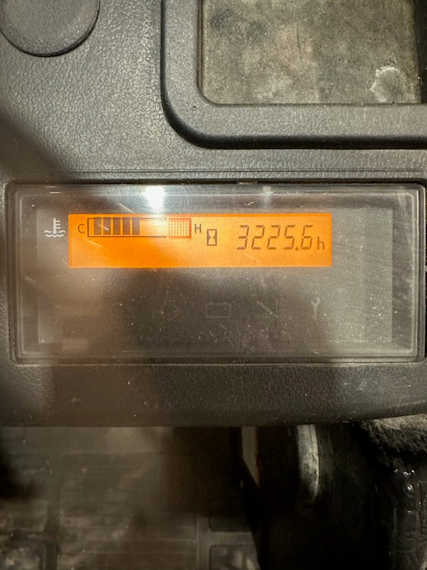 Used forklift for sale in Vermont | 2018 Toyota 2018 Toyota 5000 lbs capacity Propane powered lift with Factory cab with heater and side shifting fork positioner. | Model: 8FGU25 