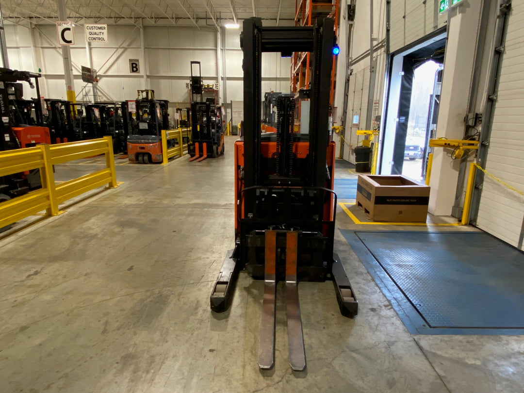 Used forklift for sale in Ajax | 2020 TOYOTA 3,000 LB Electric Double Reach Truck | Model: 9BD153M207
