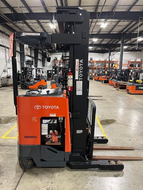 Used forklift for sale in London | 2017 TOYOTA 3,500 LB Electric Reach Truck | Model: 9BR183M241