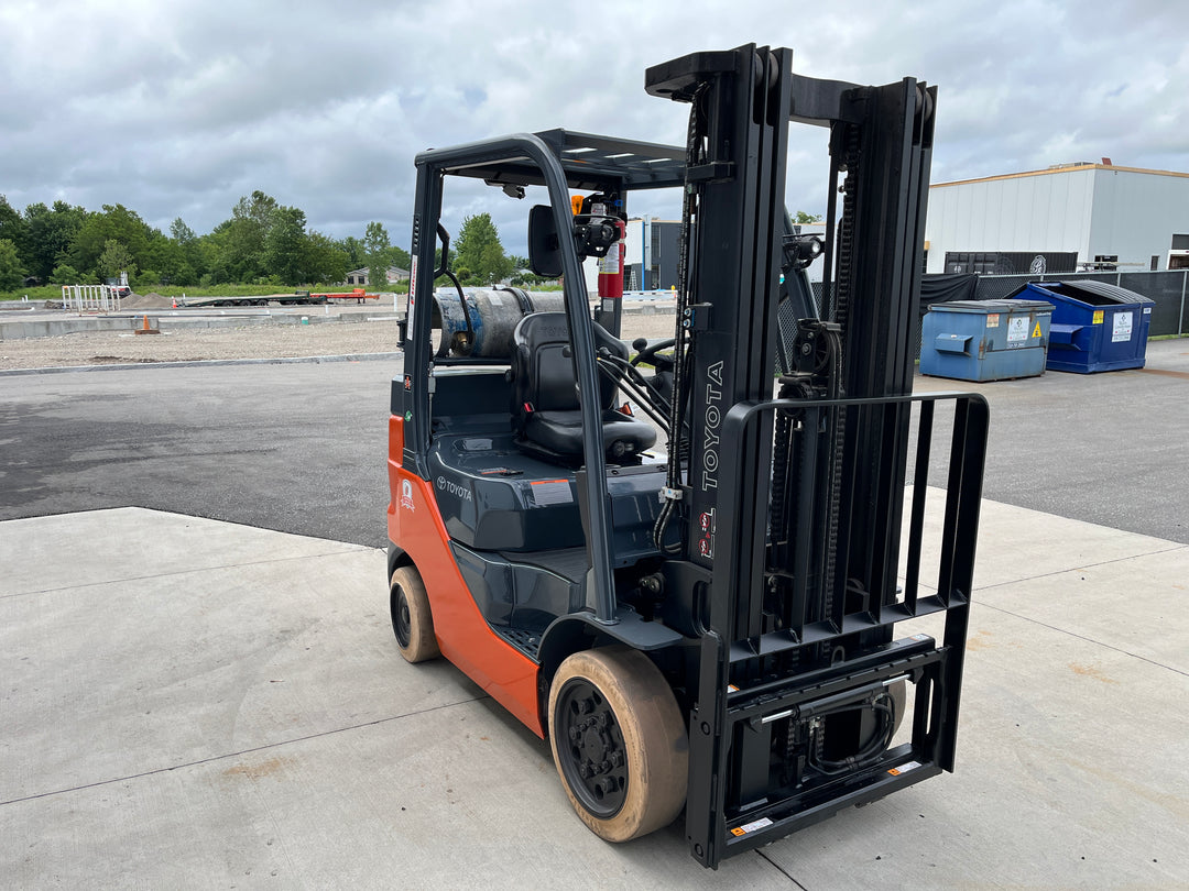 Used forklift for sale in London | 2021 TOYOTA 5,000 LB IC Cushion Forklift | Model: 8FGCU25