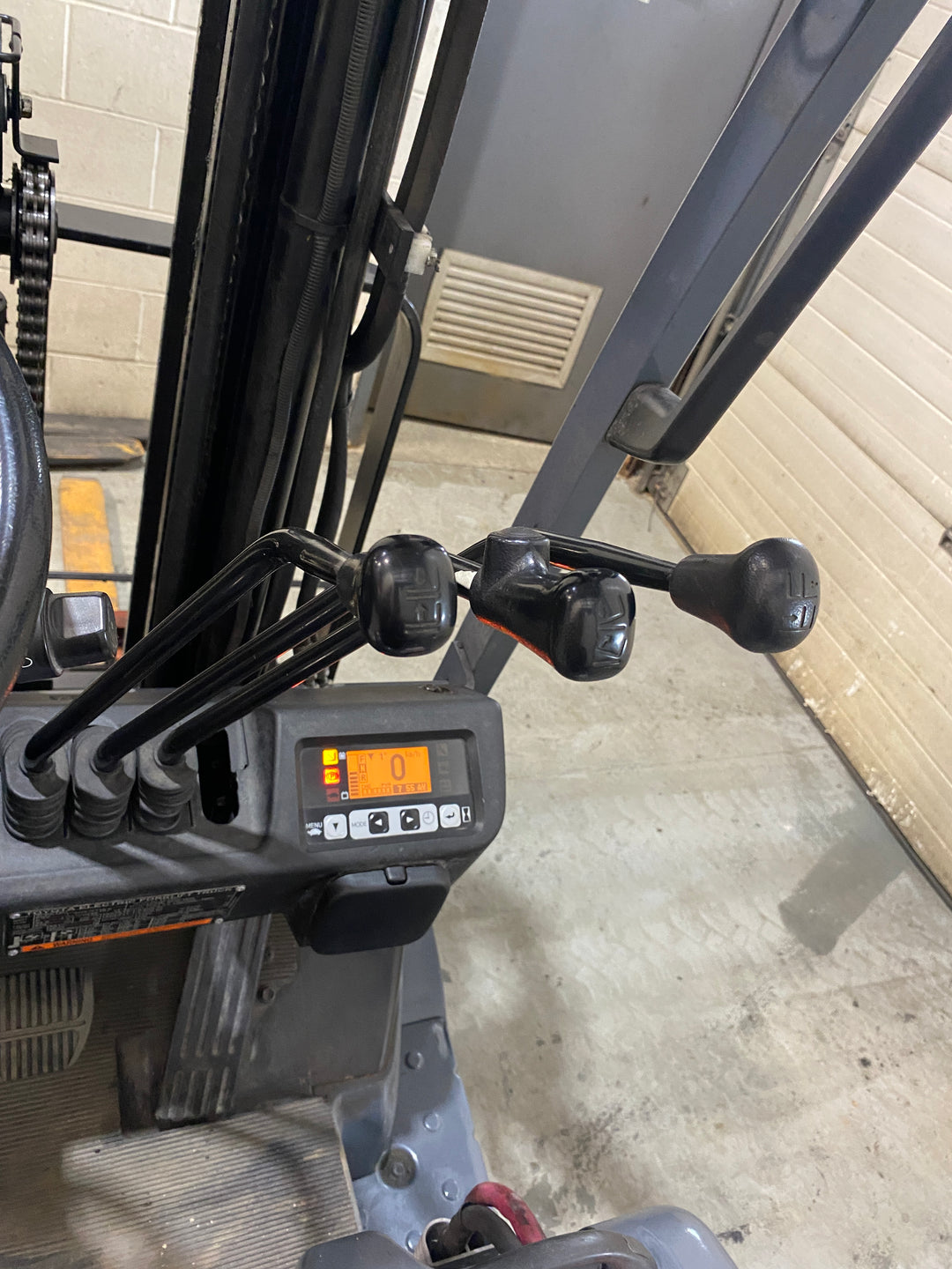 Used forklift for sale in Barrie | 2021 TOYOTA 3,500 LB 3-Wheel Electric Forklift | Model: 8FBE18U