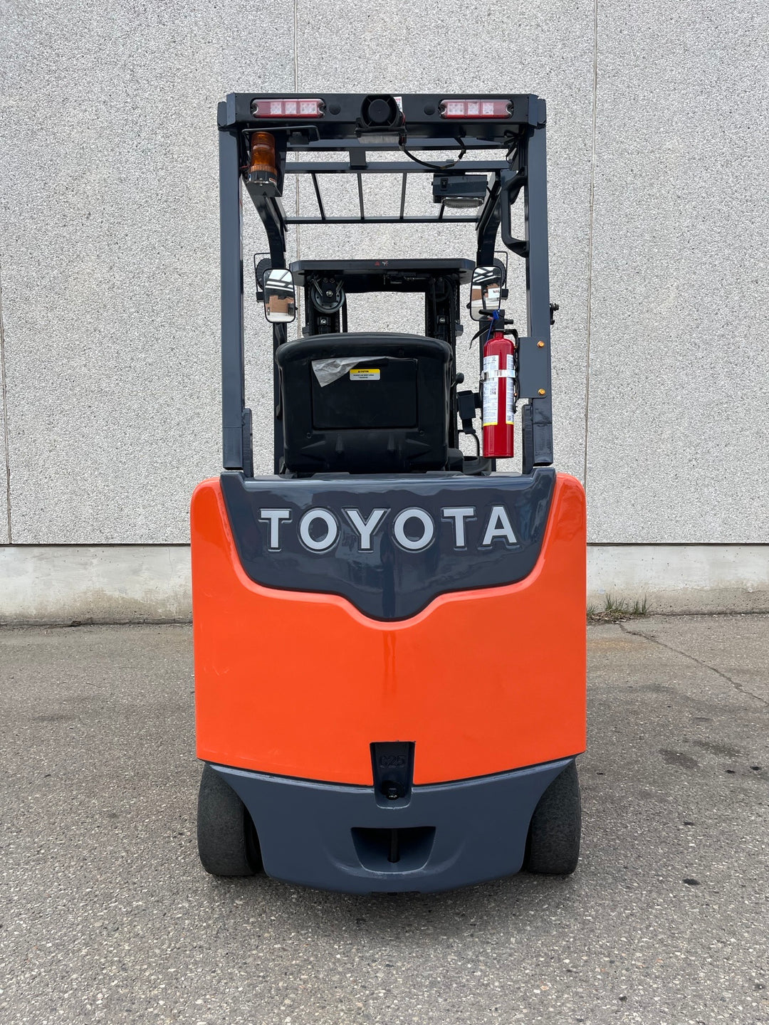 Used forklift for sale in Vaughan | 2019 TOYOTA 5000 LB Electric Cushion Forklift | Model: 8FBCU25