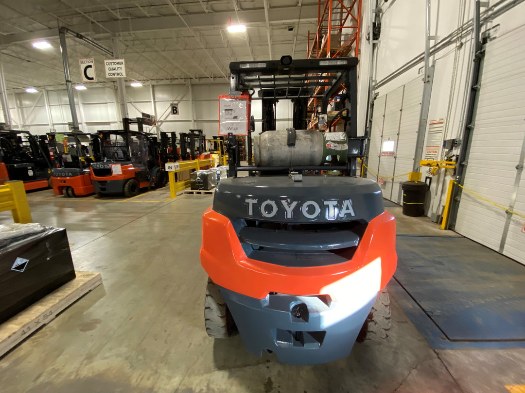 Used forklift for sale in Ajax | 2021 TOYOTA 8,000 LB IC Pneumatic Forklift | Model: 8FG35U
