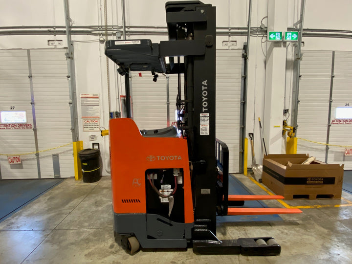 Used forklift for sale in Ajax | 2018 TOYOTA 3,500 LB Electric Reach Truck | Model: 9BR183M241