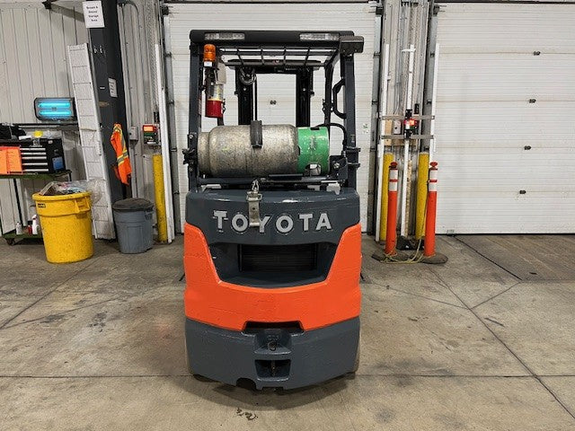 Used forklift for sale in London | 2021 TOYOTA 5,000 LB IC Cushion Forklift | Model: 8FGCU25