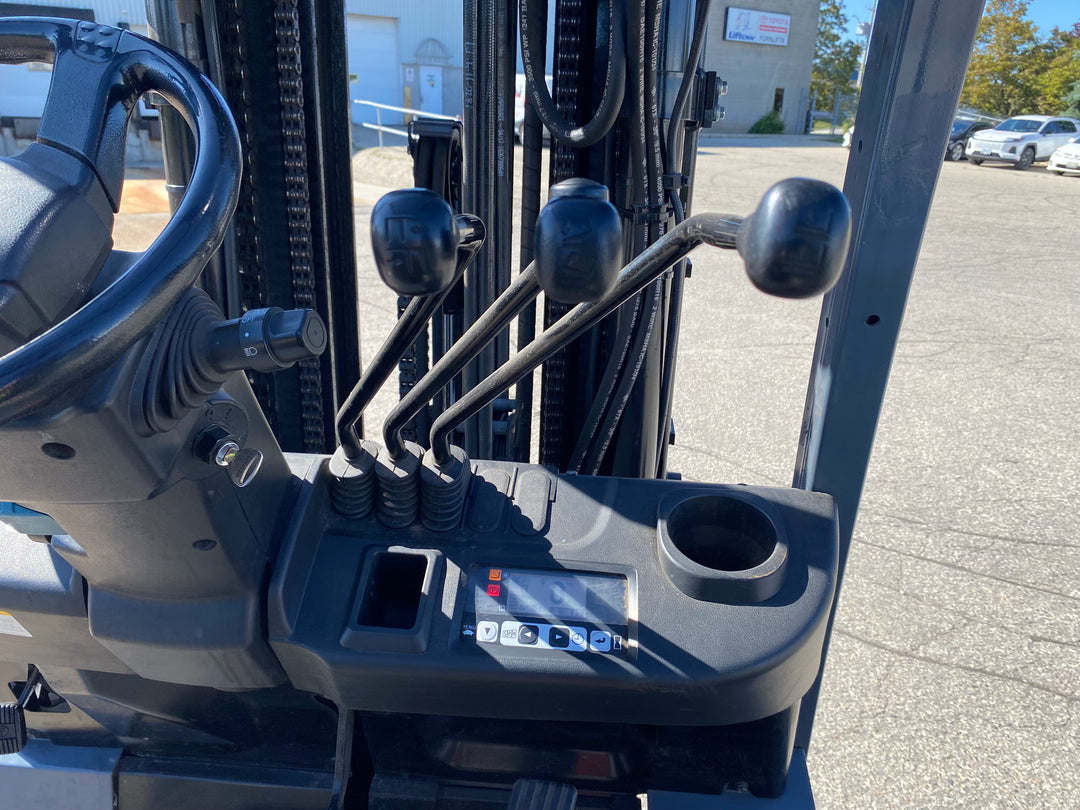 Used forklift for sale in Kitchener | 2018 TOYOTA 5,000 LB Electric Cushion Forklift | Model: 8FBCU25