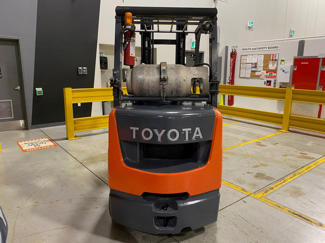 Used forklift for sale in Ajax | 2019 TOYOTA 6,000 LB IC Cushion Forklift | Model: 8FGCU30
