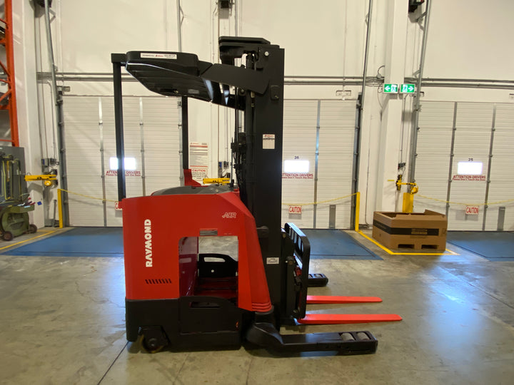 Used forklift for sale in Ajax | 2017 RAYMOND 3200 LB Electric Double Reach Truck | Model: 750-DR32TT