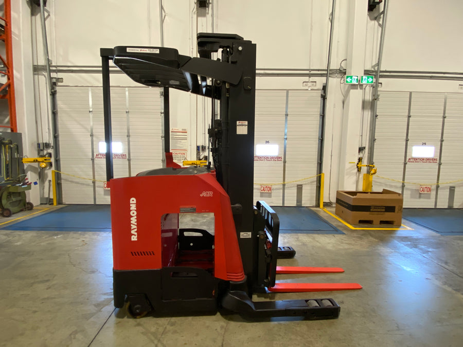 Used forklift for sale in Ajax | 2017 RAYMOND 3200 LB Electric Double Reach Truck | Model: 750-DR32TT