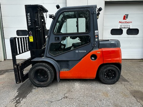 Used forklift for sale in Vermont | 2020 Toyota 8000 lLBS CAP, IC TOYOTA diesel forklift. | Model: 8FD35U