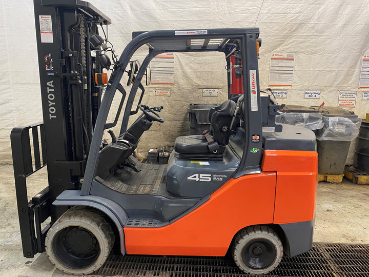 Used forklift for sale in Barrie | 2019 TOYOTA 10,000 LB IC Cushion Forklift | Model: 8FGC45U