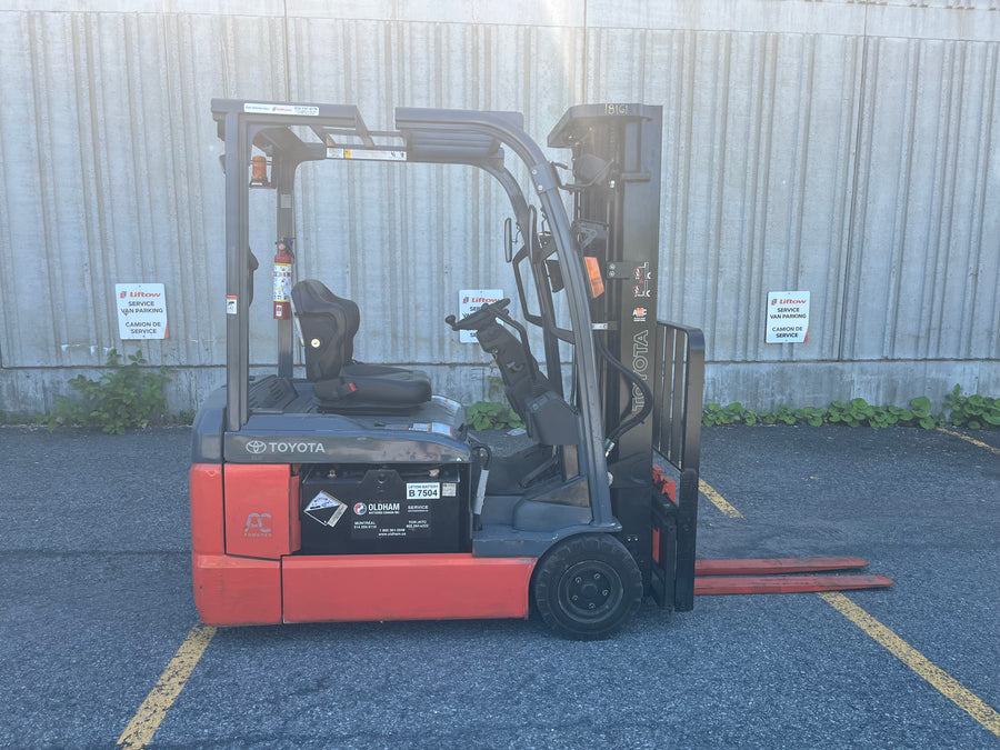 Used forklift for sale in Ottawa | 2019 TOYOTA 4,000 LB 3-Wheel Electric Forklift | Model: 8FBE20U