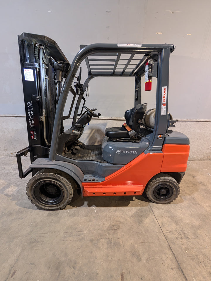 Used forklift for sale in Moncton | 2020 TOYOTA 5,000 LB IC Pneumatic Forklift | Model: 8FGU25