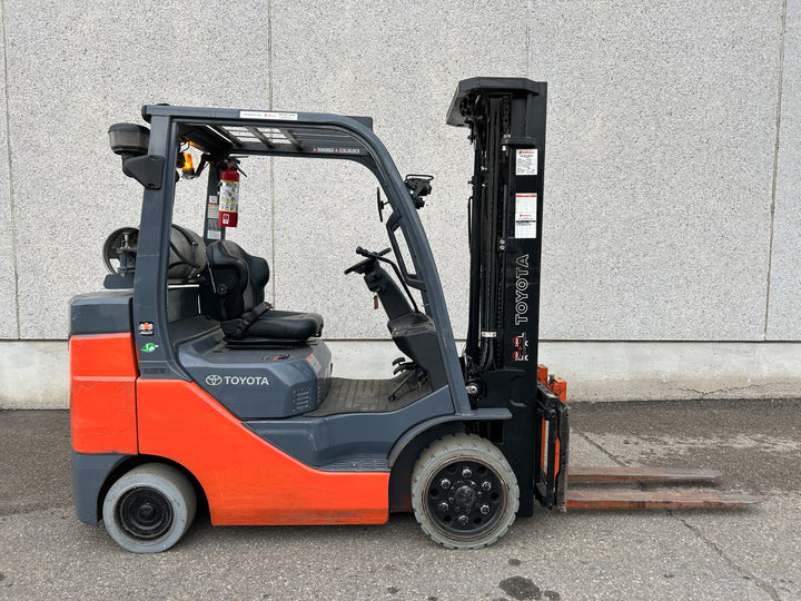 Used forklift for sale in Vaughan | 2021 TOYOTA 6000 LB IC Cushion Forklift | Model: 8FGCU30