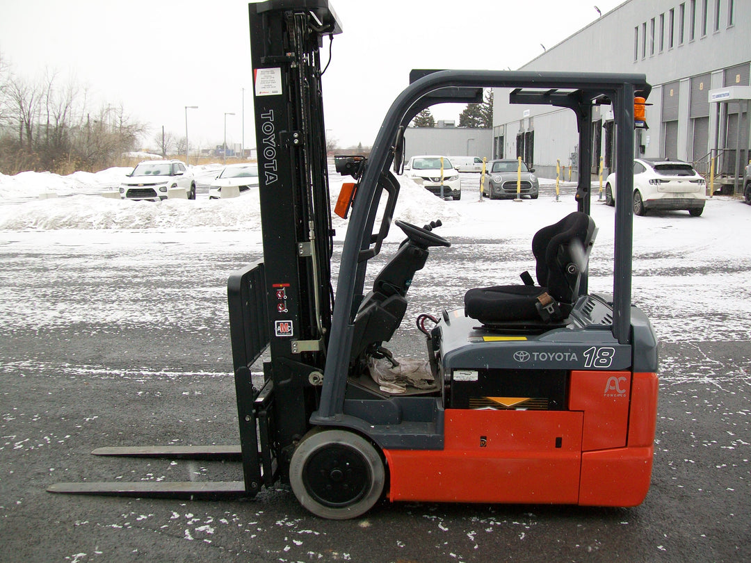 Used forklift for sale in Boucherville | 2019 TOYOTA 3,500 LB 3-Wheel Electric Forklift | Model: 8FBE18U