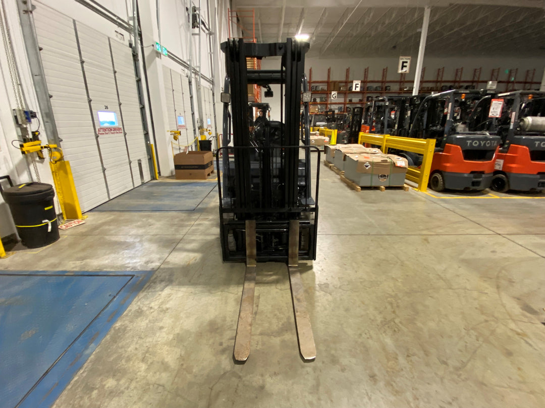 Used forklift for sale in Ajax | 2021 TOYOTA 3500 LB IC Pneumatic Forklift | Model: 8FGU18