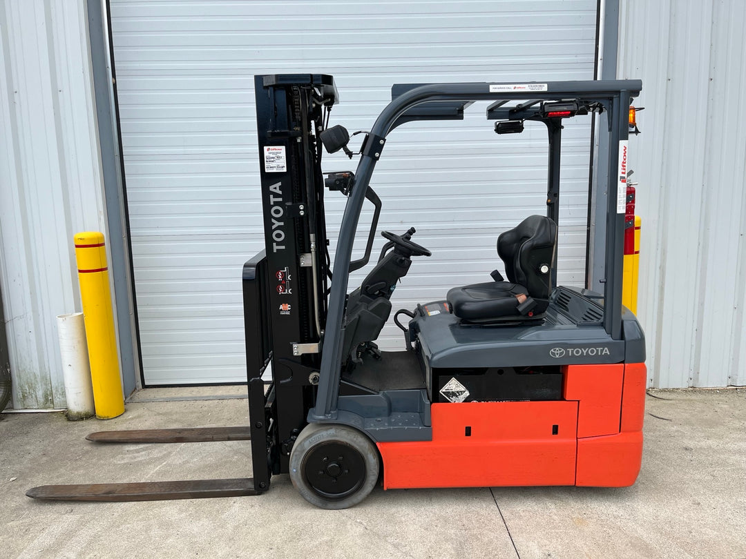 Used forklift for sale in London | 2022 TOYOTA 4,000 LB 3-Wheel Electric Forklift | Model: 8FBE20U