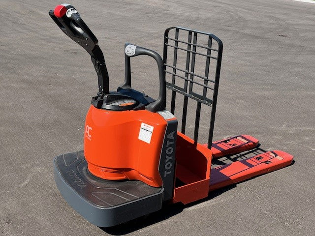 Used forklift for sale in Windsor | 2018 TOYOTA 6,000 LB Electric Walkie Rider Pallet Truck | Model: 8HBE30