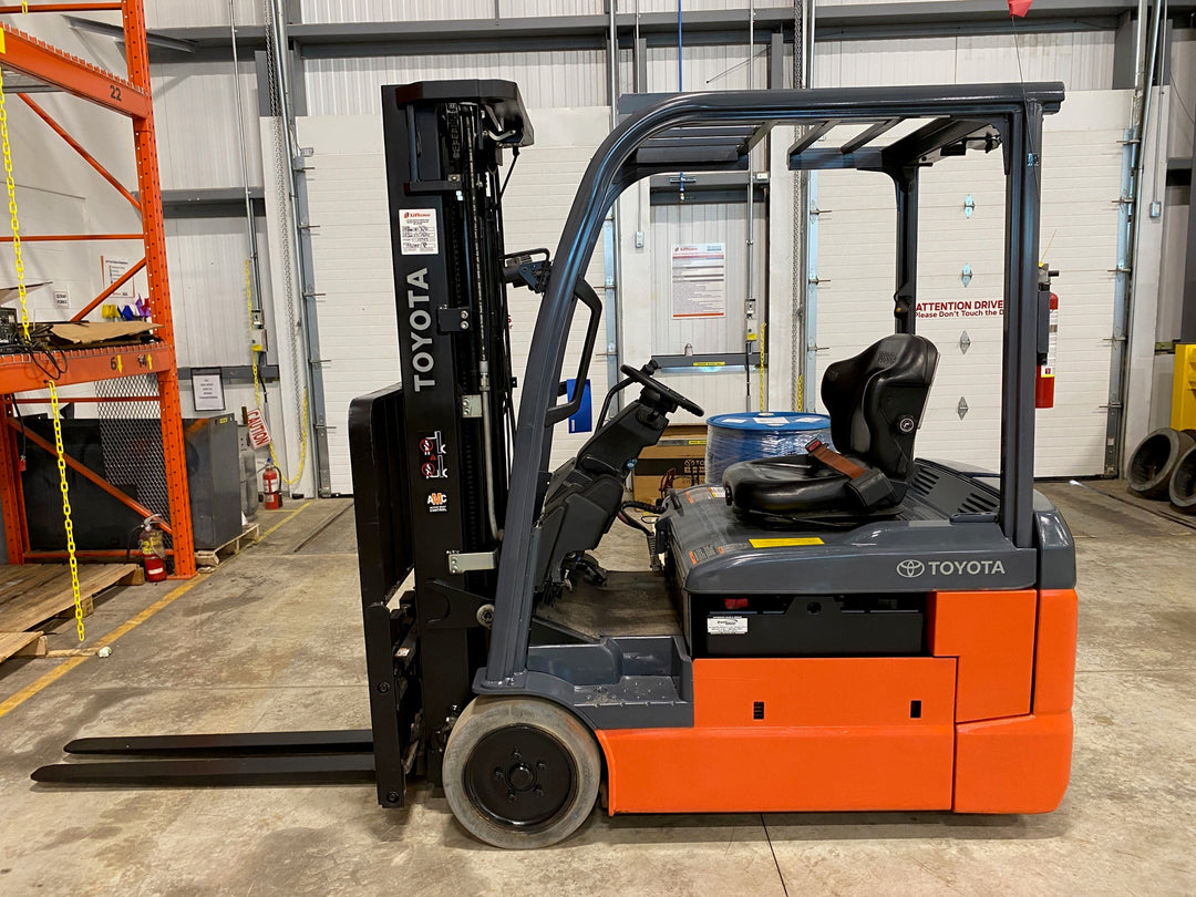 Used forklift for sale in Hamilton | 2021 TOYOTA 4,000 LB 3-Wheel Electric Forklift | Model: 8FBE20U