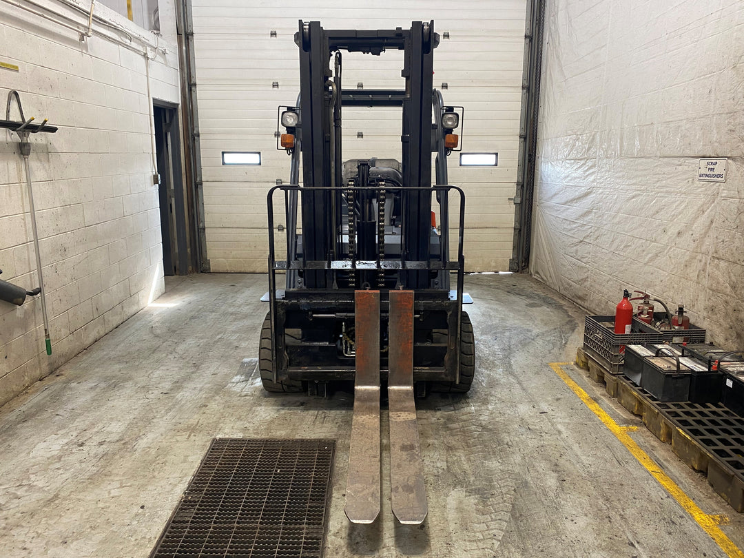 Used forklift for sale in Barrie | 2017 TOYOTA 10000 LB IC Cushion Forklift | Model: 8FGC45U