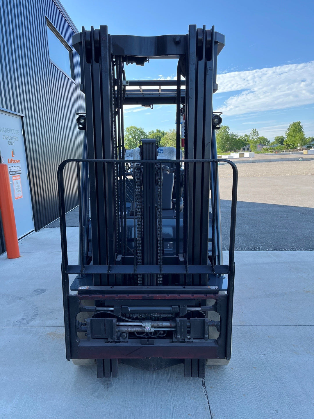 Used forklift for sale in Windsor | 2021 TOYOTA 5,000 LB IC Cushion Forklift | Model: 8FGCU25