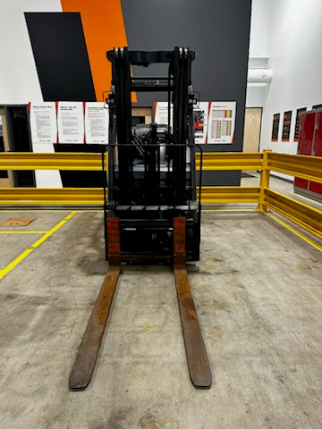 Used forklift for sale in Vermont | 2019 Toyota 5000 lbs capacityToyta LP forklift.  | Model: 8FGCU25