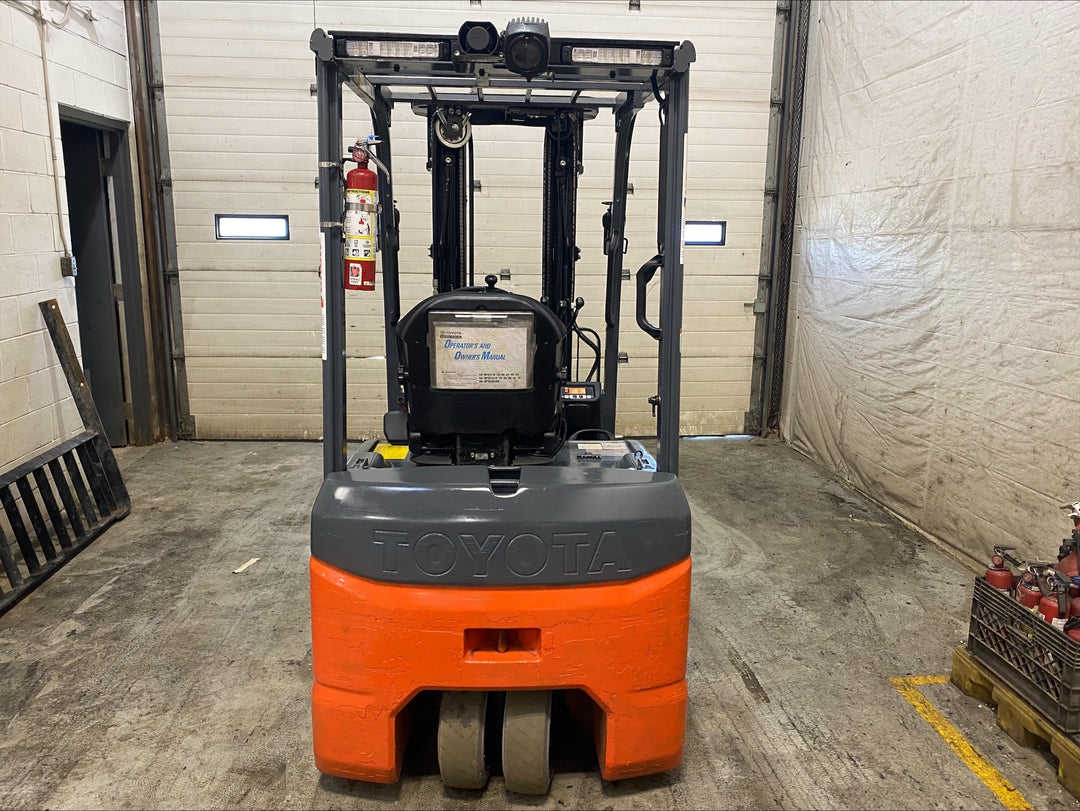 Used forklift for sale in Barrie | 2021 TOYOTA 3,500 LB 3-Wheel Electric Forklift | Model: 8FBE18U