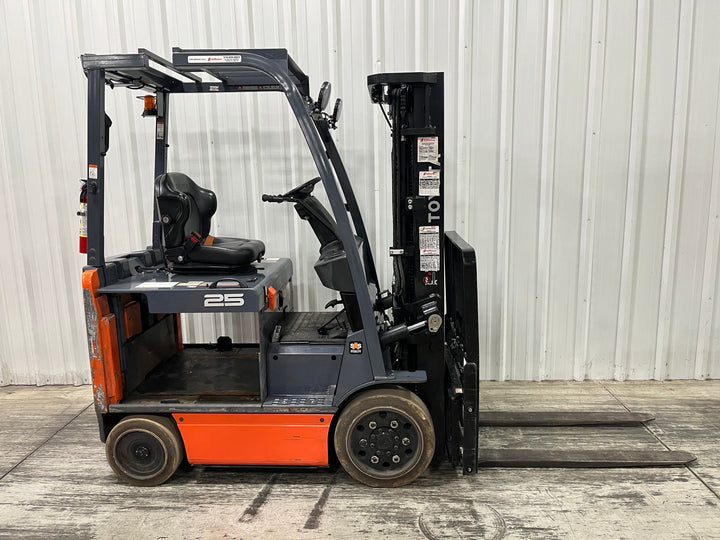 Used forklift for sale in London | 2022 TOYOTA 5000 LB Electric Cushion Forklift | Model: 8FBCU25