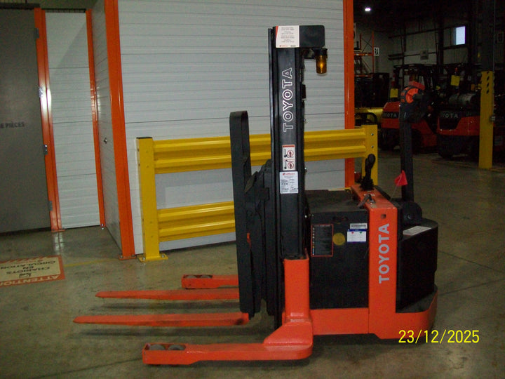 Used forklift for sale in Boucherville | 2019 TOYOTA 3,000 LB Electric Walkie Reach Walkie Stacker | Model: 6BWR152L00