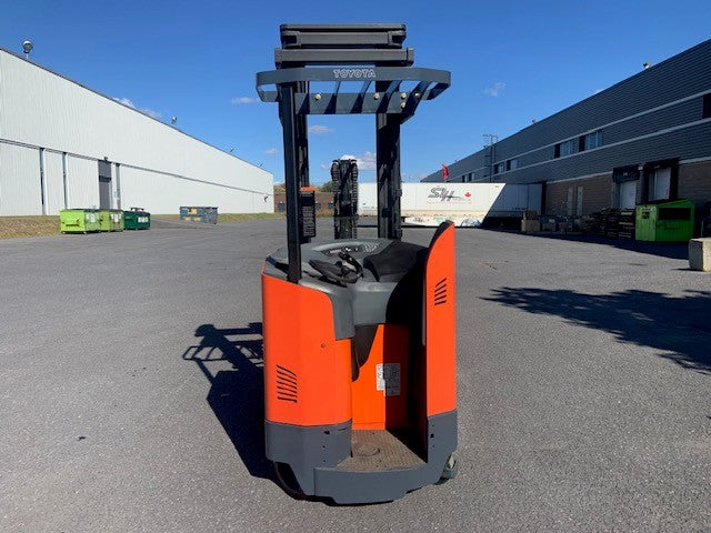 Used forklift for sale in Boucherville | 2019 TOYOTA 3,000 LB Electric Double Reach Truck | Model: 9BD153M237