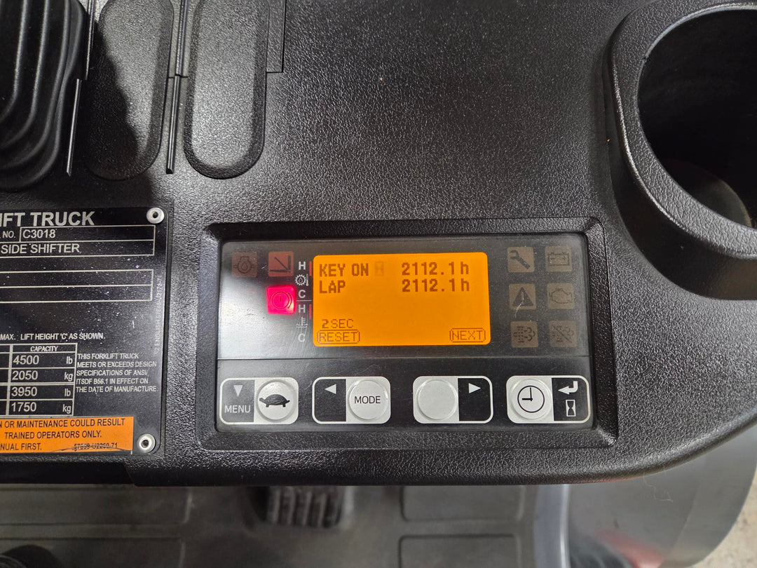 Used forklift for sale in Lachine | 2020 TOYOTA 5,000 LB IC Pneumatic Forklift | Model: 8FGU25